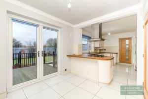 Photo 21- click for photo gallery